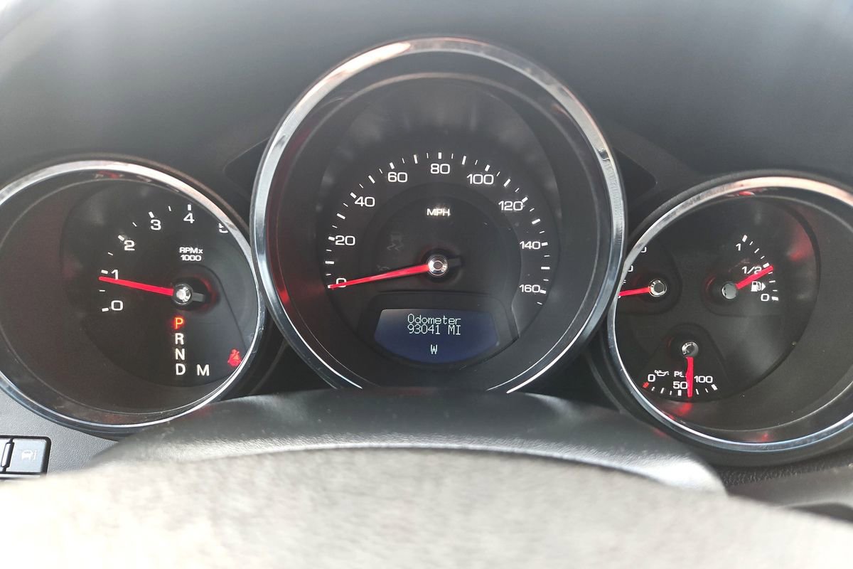 Used 2013 Cadillac CTS Luxury image 16