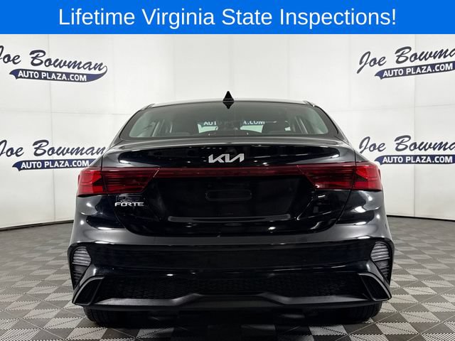 Used 2024 Kia Forte LXS w/ LXS Technology Package FWD image 7