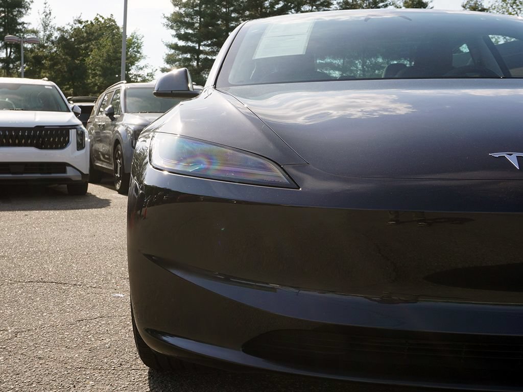 Used 2024 Tesla Model 3 Standard Range RWD image 12