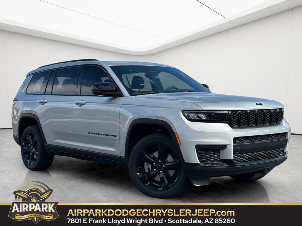 New 2025 Jeep Grand Cherokee L Altitude AWD/4WD image 1