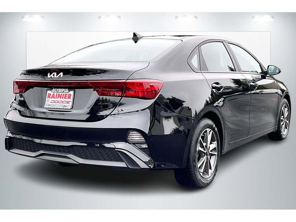 Used 2024 Kia Forte GT FWD image 13