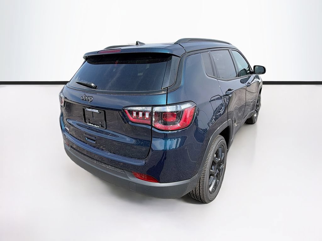 New 2026 Jeep Compass Latitude AWD/4WD image 10