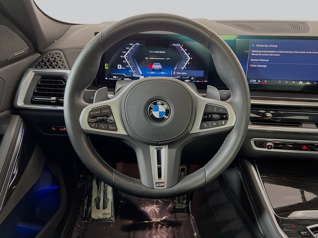 Used 2025 BMW X6 M60i AWD/4WD image 11