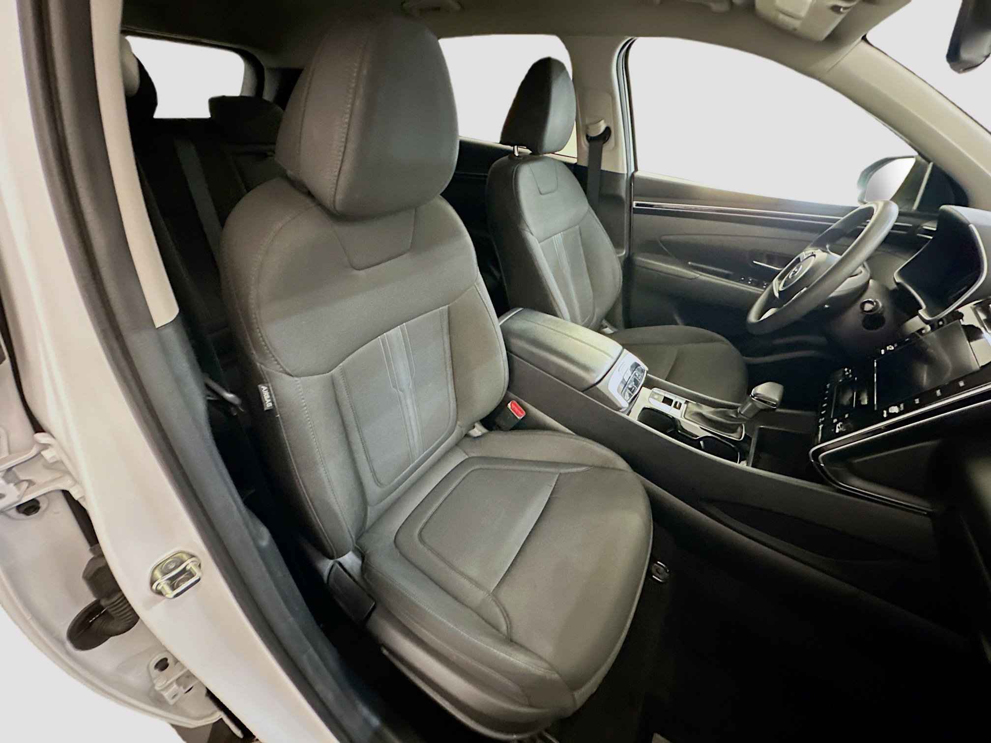 Used 2024 Hyundai Tucson SEL image 32