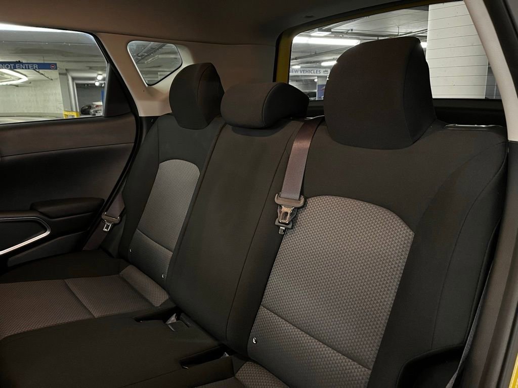 Used 2020 Kia Soul LX image 17