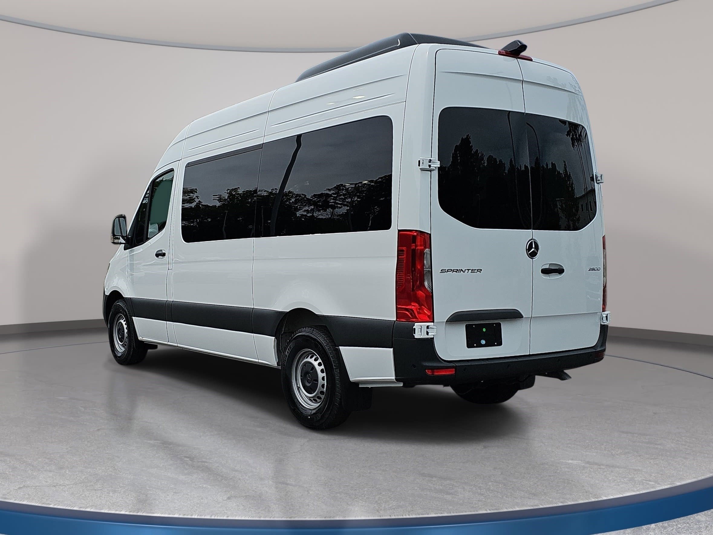New 2025 Mercedes-Benz Sprinter 2500 image 7