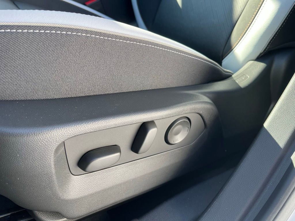 New 2026 Buick Envision Sport Touring image 33