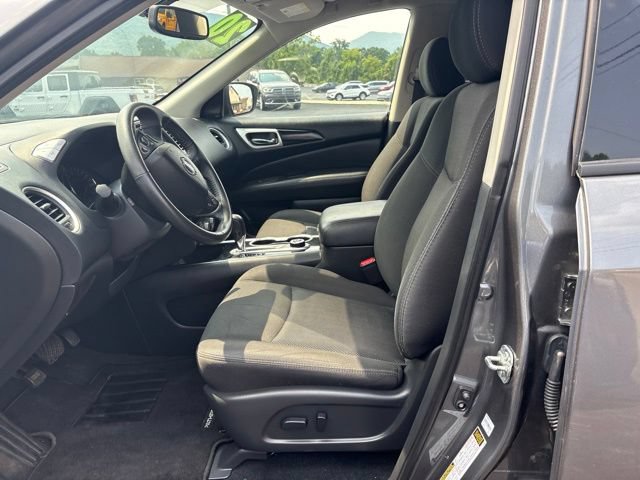 Used 2020 Nissan Pathfinder SV AWD/4WD image 9