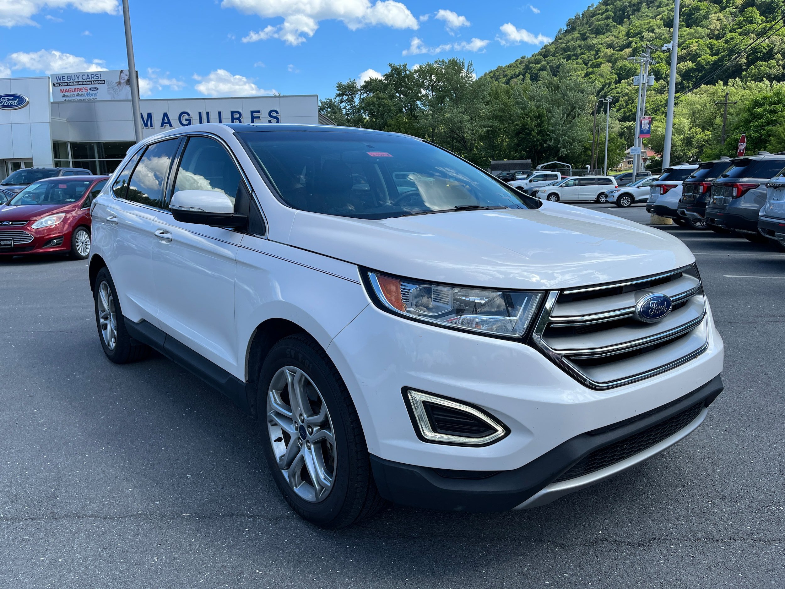 Used 2016 Ford Edge Titanium w/ Equipment Group 301A AWD/4WD image 5
