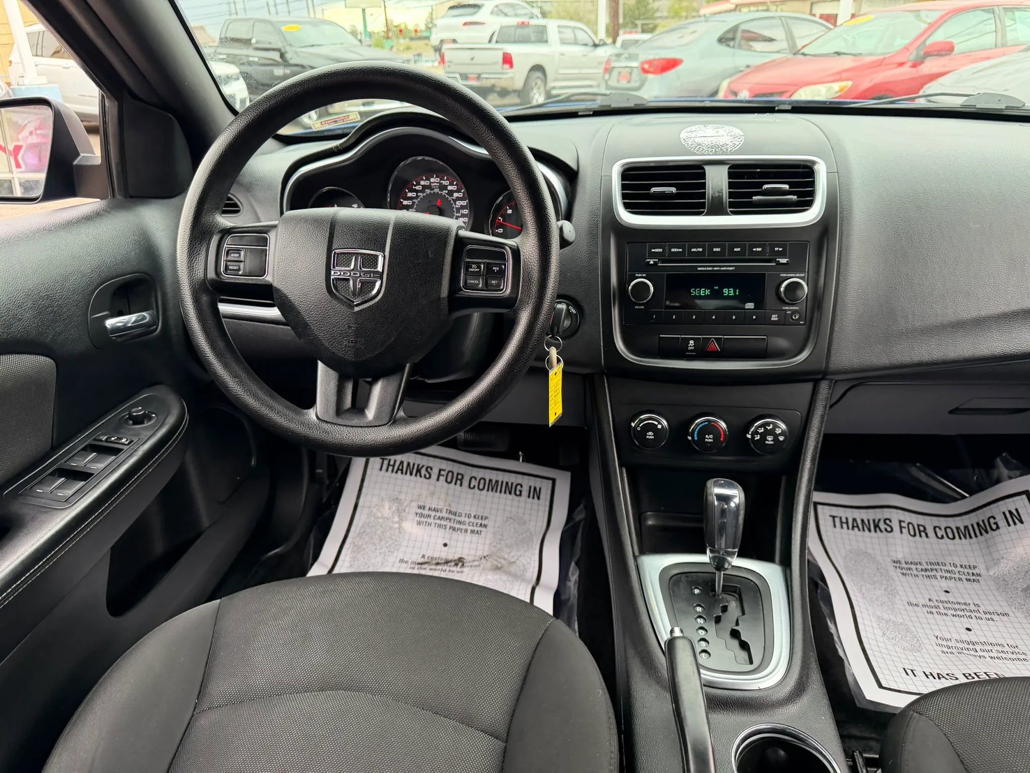 Used 2014 Dodge Avenger SE image 26