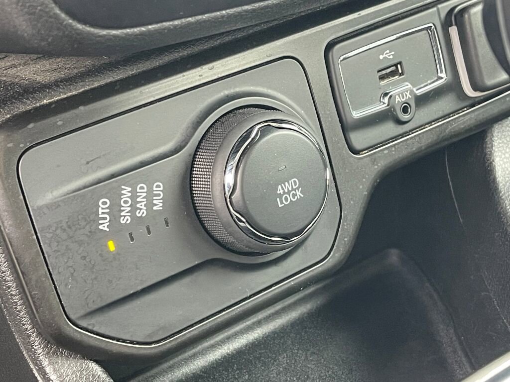 Used 2022 Jeep Renegade Latitude image 14