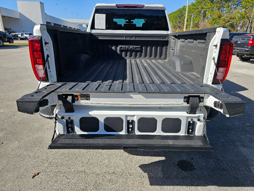 Used 2023 GMC Sierra 2500 SLE w/ SLE Convenience Package image 14