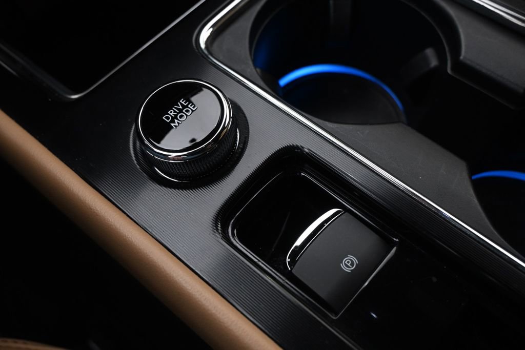 Certified 2022 Lincoln Corsair Reserve w/ Equipment Group 201A image 34