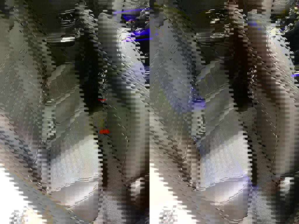 New 2026 Mercedes-Benz GLC 300 4MATIC image 19