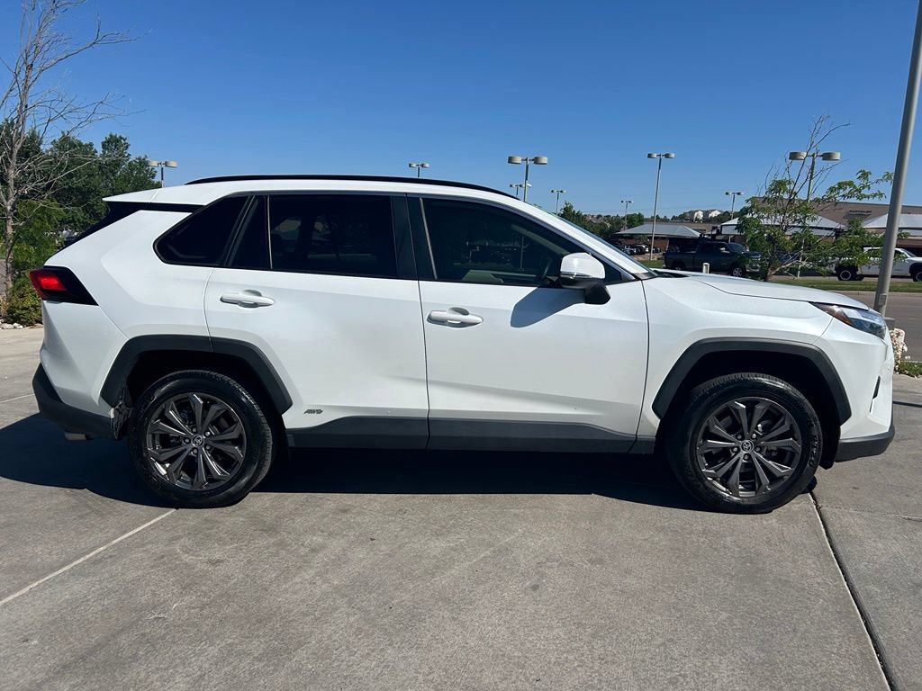 Used 2023 Toyota RAV4 XLE Premium AWD/4WD image 10