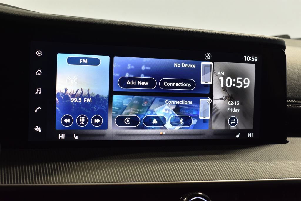 Used 2025 Nissan Murano SV image 22