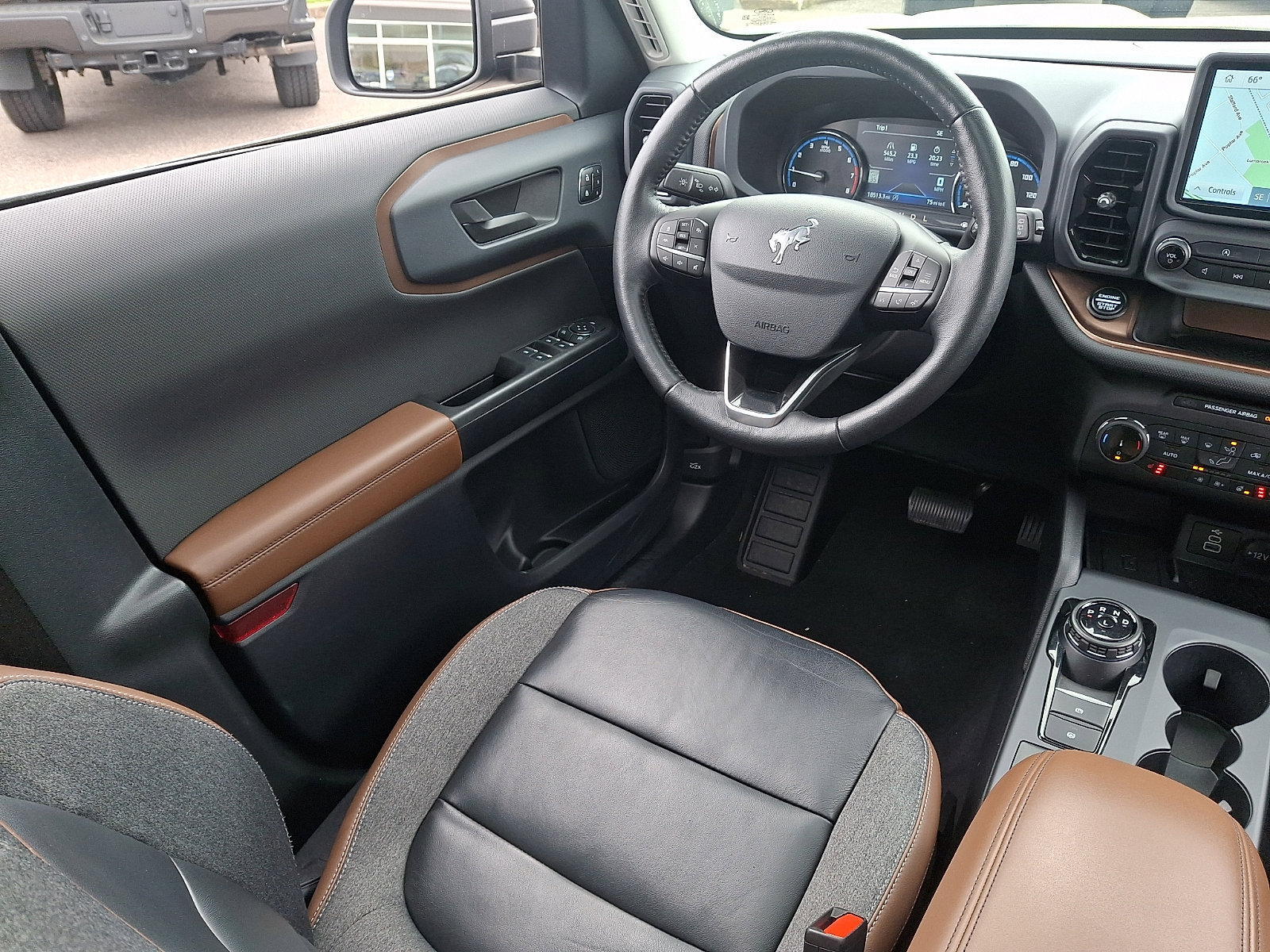 Certified 2023 Ford Bronco Sport Outer Banks w/ Tech Package image 13