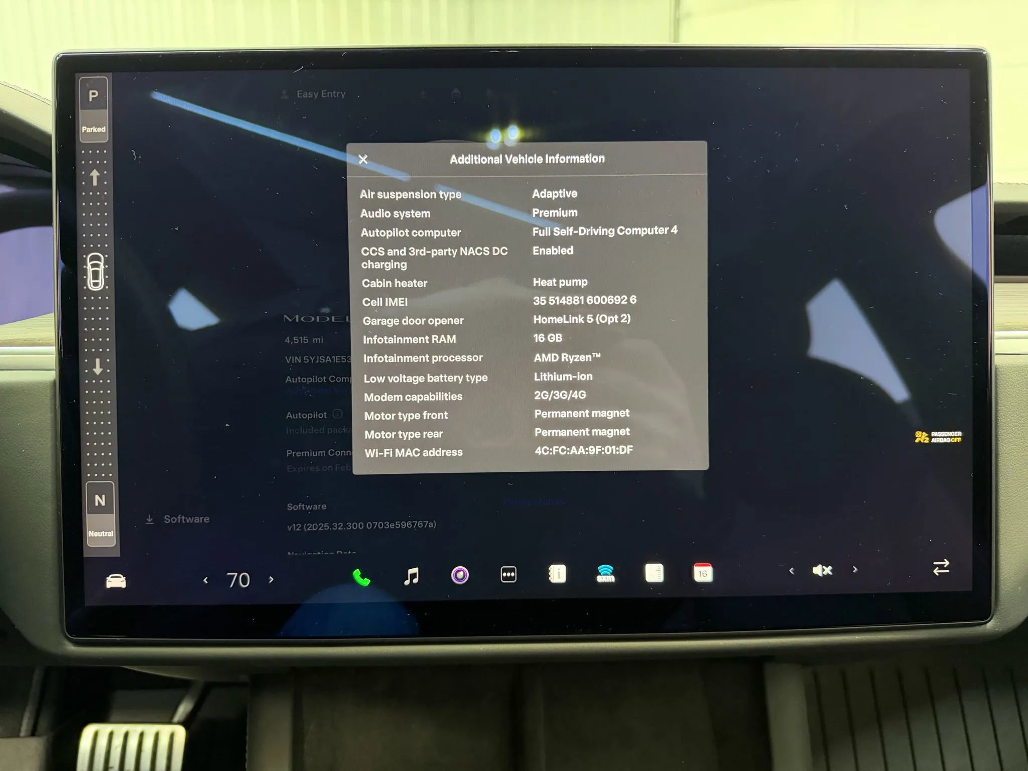 Used 2025 Tesla Model S image 24