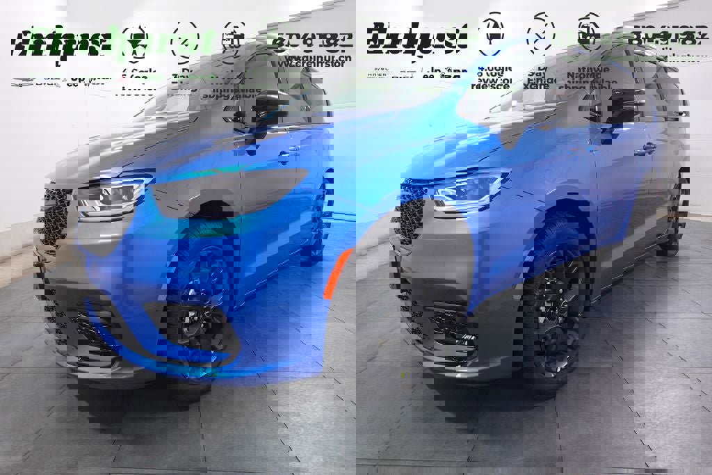 New 2026 Chrysler Pacifica Select w/ S Appearance Package image 1