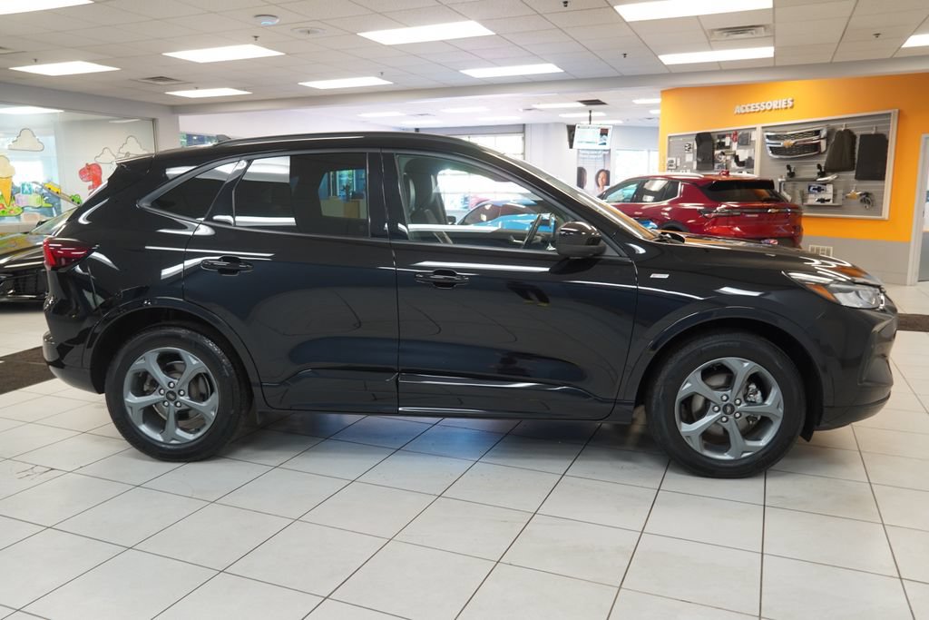 Used 2023 Ford Escape ST-Line Select w/ Tech Pack #1 AWD/4WD image 13