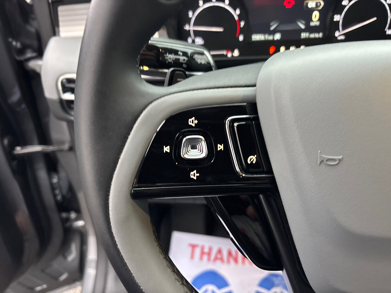 Used 2022 Lincoln Corsair FWD image 17