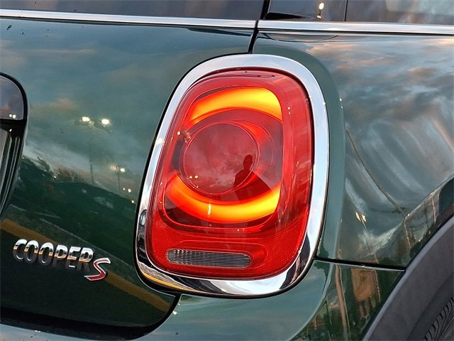 Used 2015 MINI Cooper S image 16