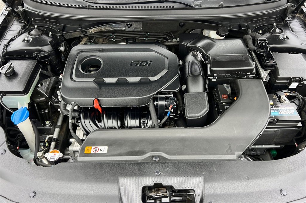 Used 2016 Hyundai Sonata Sport w/ Option Group 1V image 32