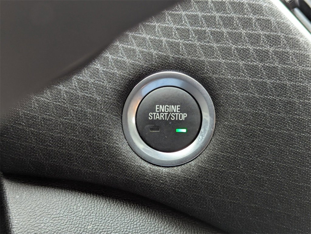 Used 2025 Chevrolet Malibu LT image 15