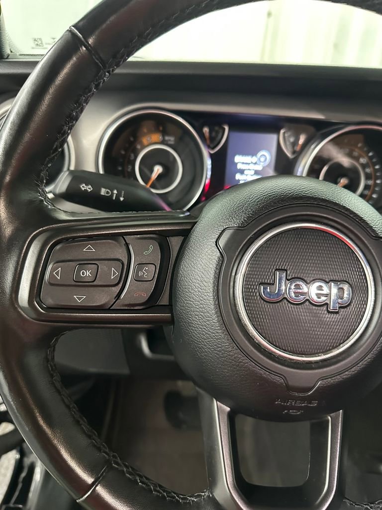 Used 2022 Jeep Wrangler Unlimited Sport image 15