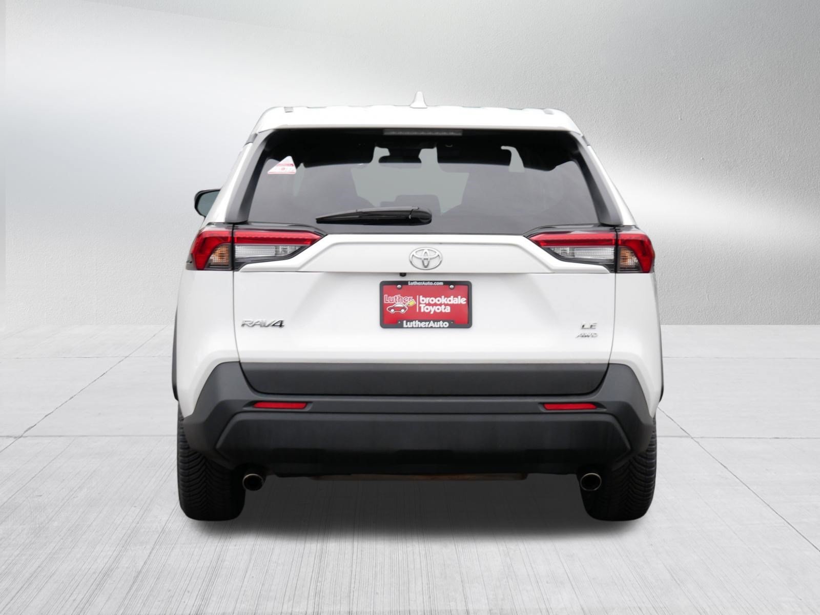 Certified 2025 Toyota RAV4 LE AWD/4WD image 6