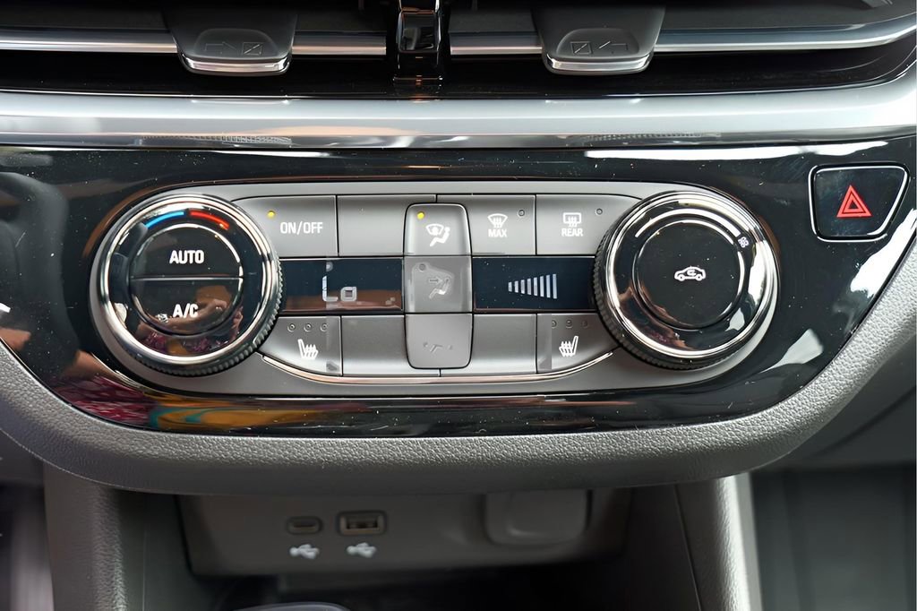 New 2026 Buick Envista Sport Touring w/ Convenience I Package image 16