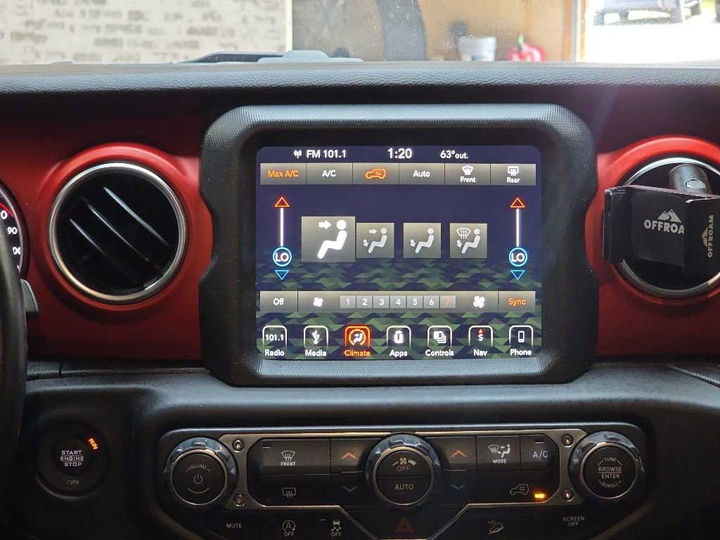 Used 2019 Jeep Wrangler Unlimited Rubicon w/ Dual Top Group AWD/4WD image 18