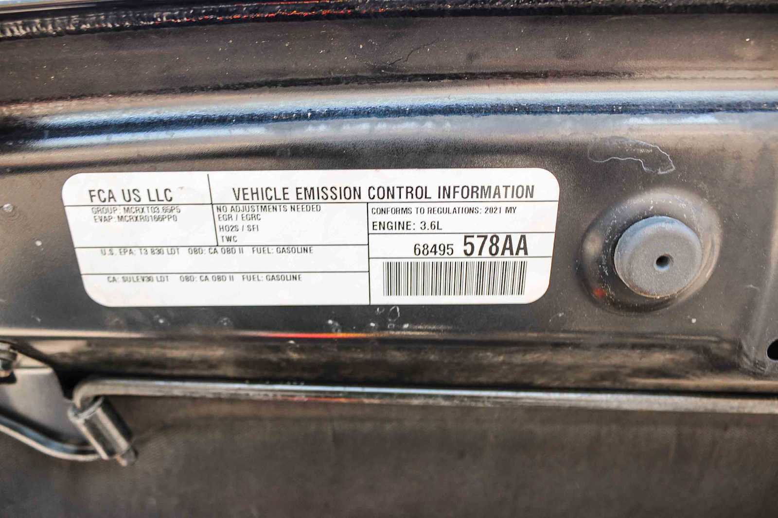 Used 2021 Jeep Gladiator Sport image 18