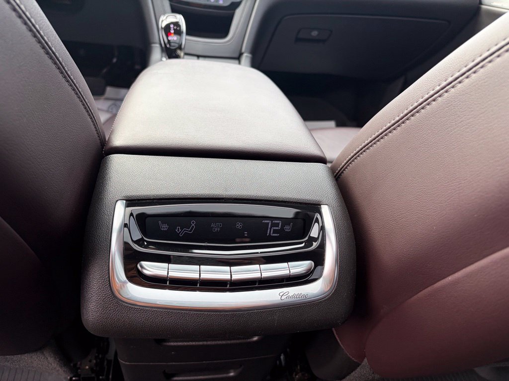 Used 2020 Cadillac XT6 Premium Luxury AWD/4WD image 22