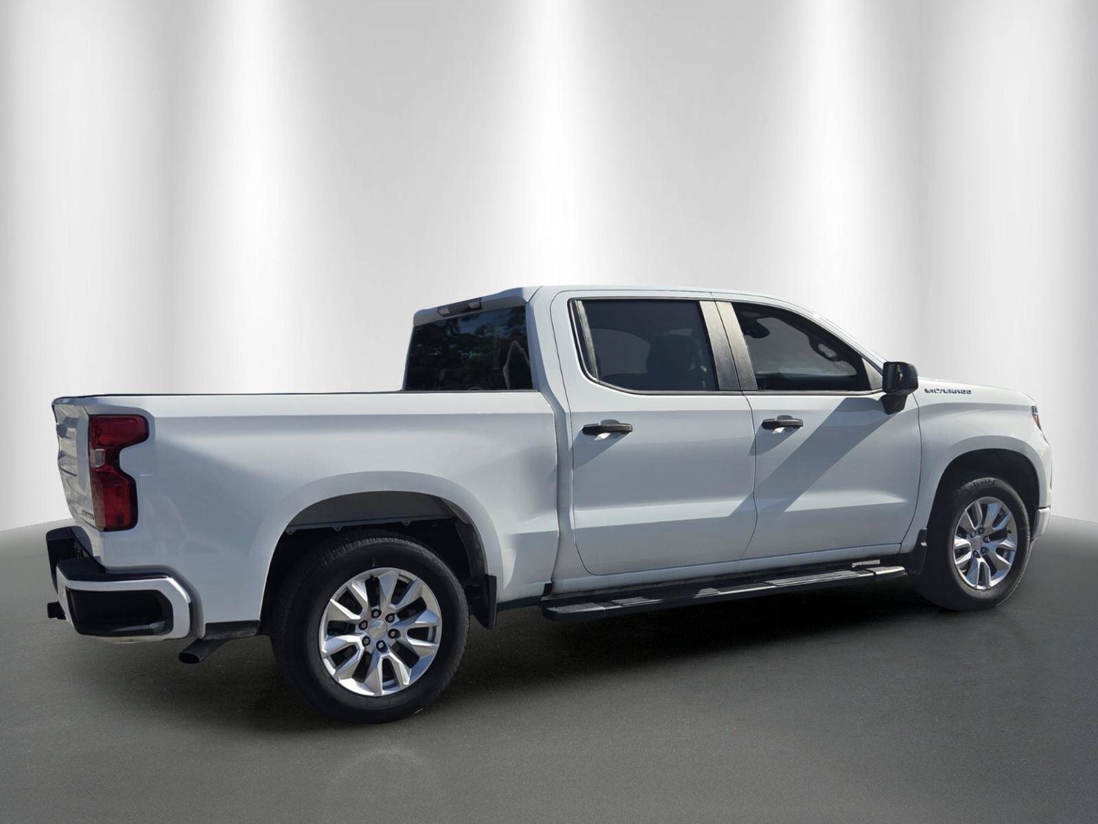 Used 2023 Chevrolet Silverado 1500 Custom RWD image 8
