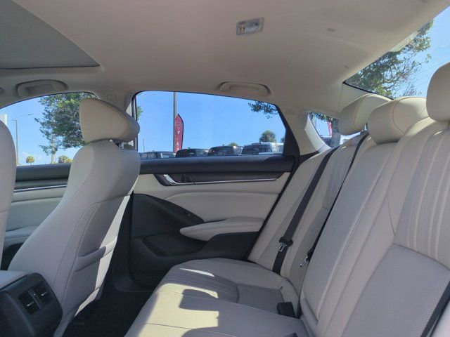 Used 2020 Honda Accord Touring image 15