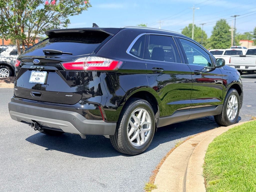 Used 2024 Ford Edge SEL w/ Convenience Package AWD/4WD image 7