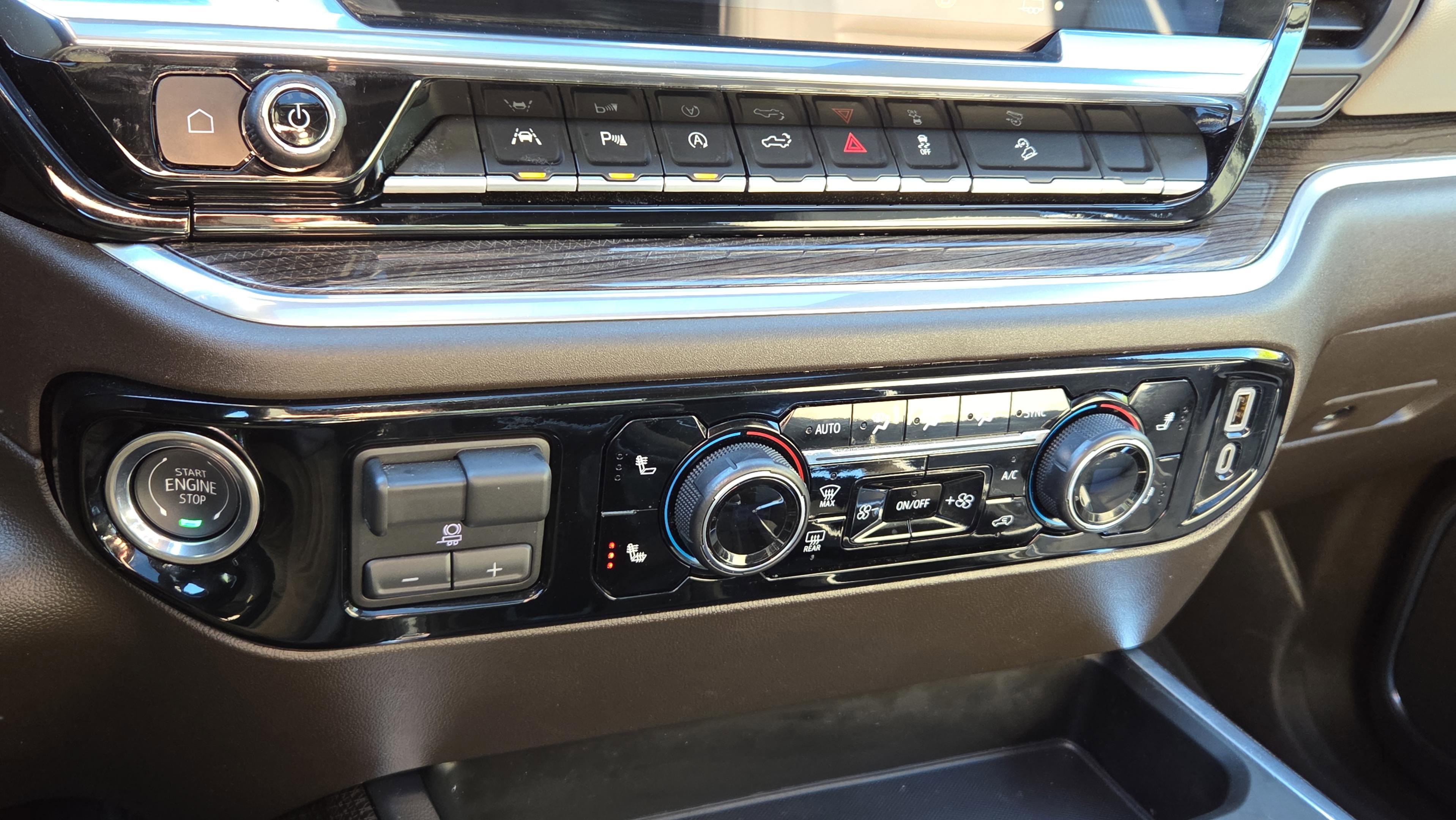 Used 2026 Chevrolet Silverado 1500 LT Trail Boss w/ Safety Package image 25