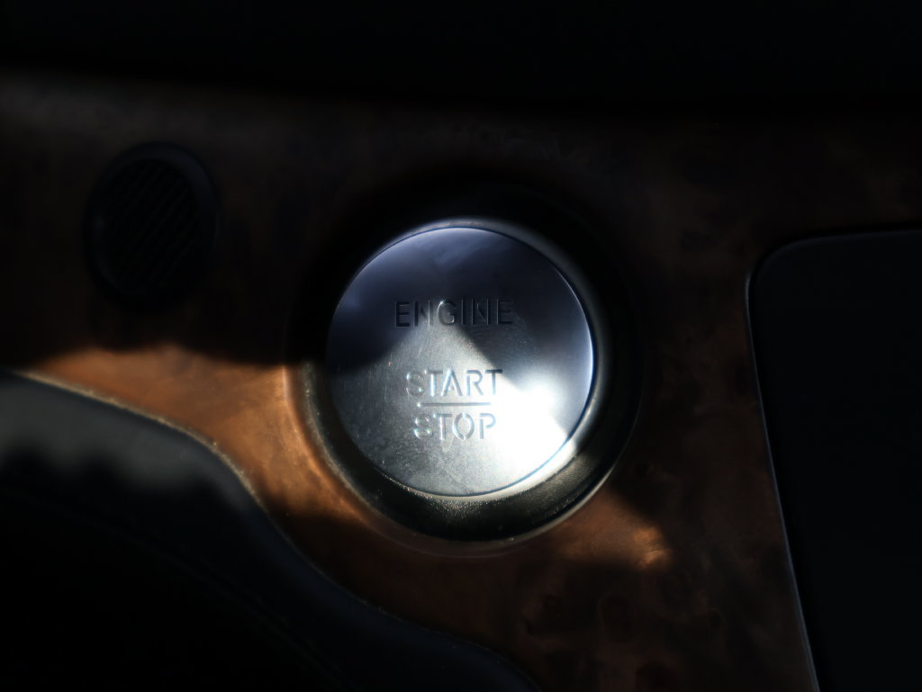 Certified 2020 Mercedes-Benz SL 550 image 30