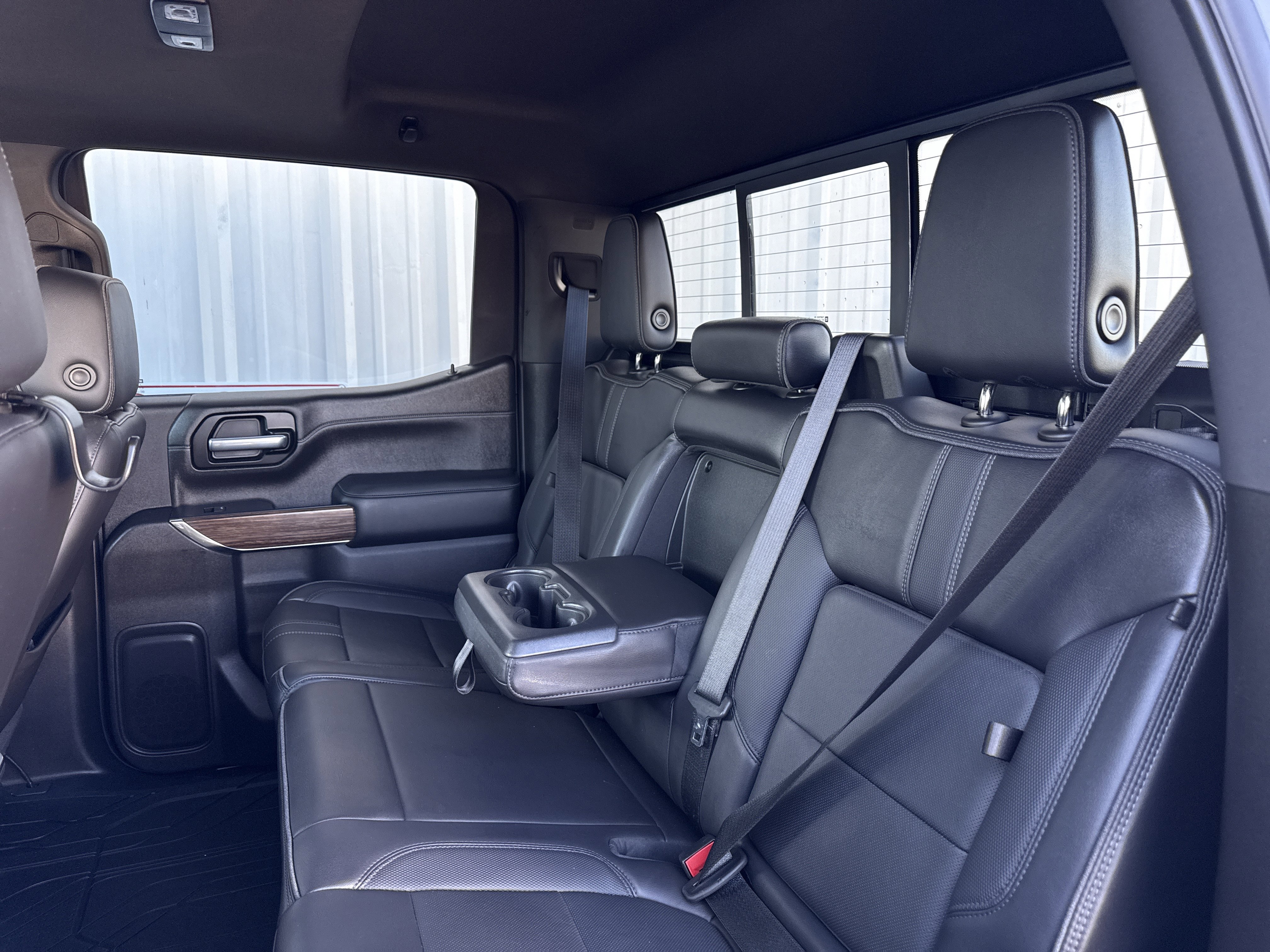 Used 2021 Chevrolet Silverado 1500 High Country w/ Technology Package image 25