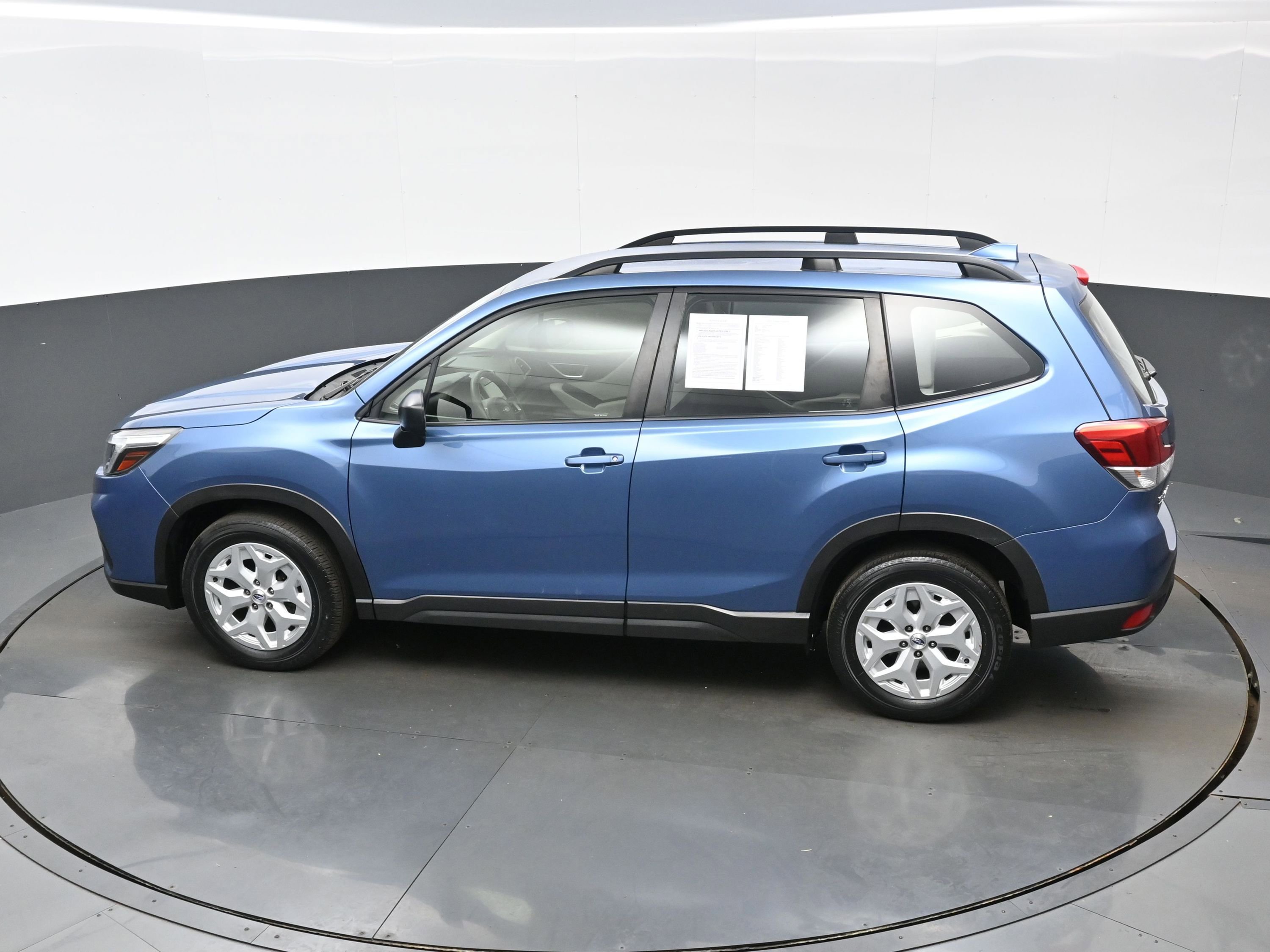 Used 2021 Subaru Forester AWD/4WD image 32