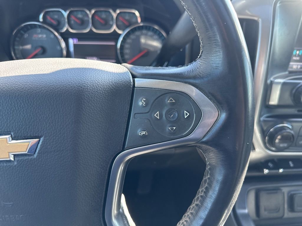 Used 2017 Chevrolet Silverado 1500 LTZ Z71 w/ Redline Edition AWD/4WD image 9