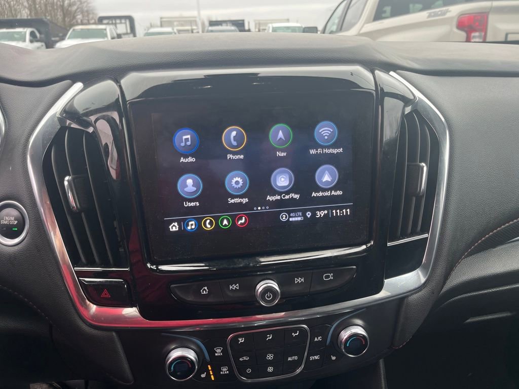 Used 2023 Chevrolet Traverse RS image 19