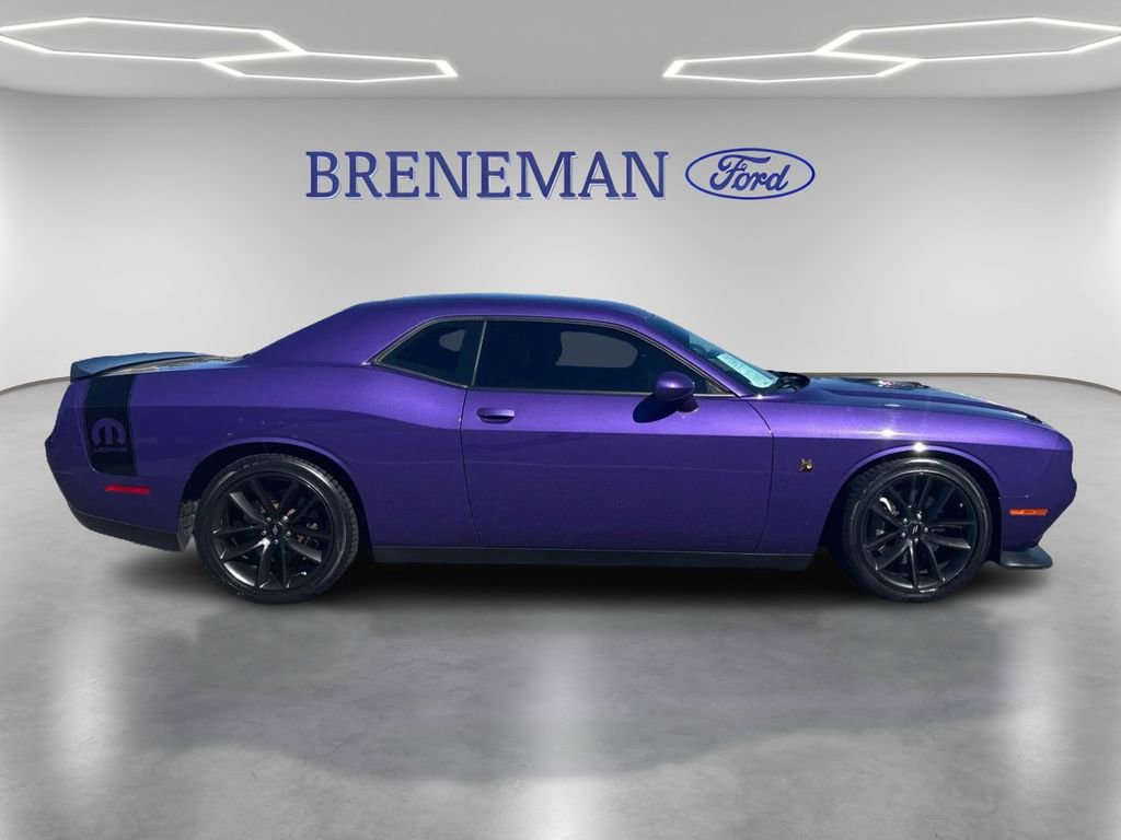 Used 2019 Dodge Challenger R/T Scat Pack w/ Shaker Package image 4