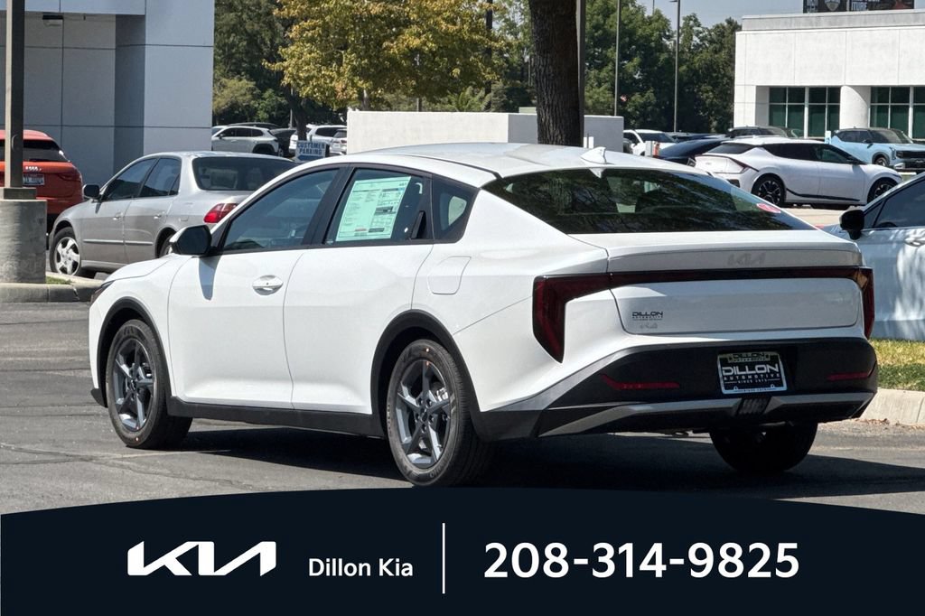 New 2026 Kia K4 FWD image 9
