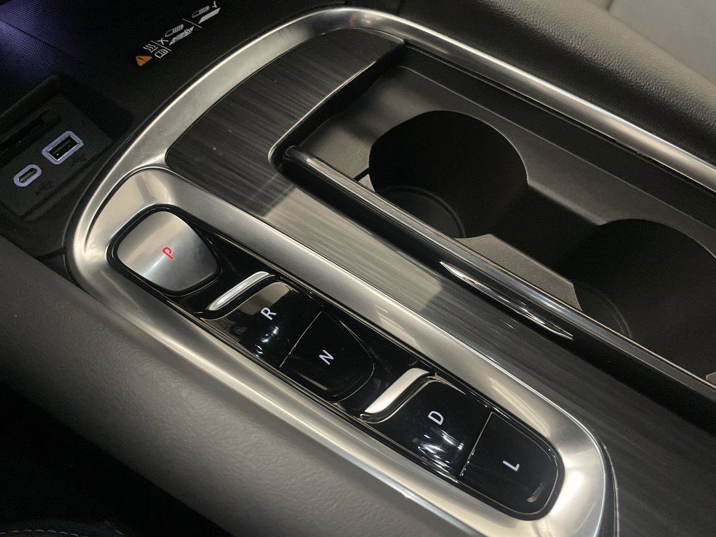 Used 2024 Buick Enclave Essence w/ Trailering Package, 5000 lbs. image 9