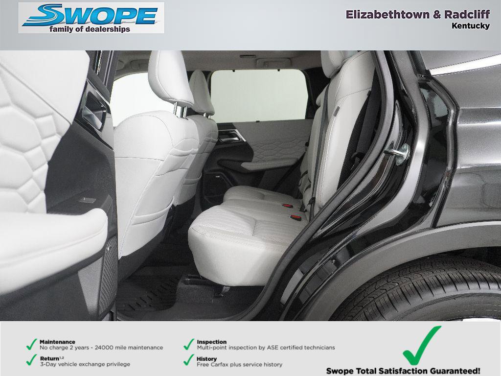 New 2025 Mitsubishi Outlander SEL image 11