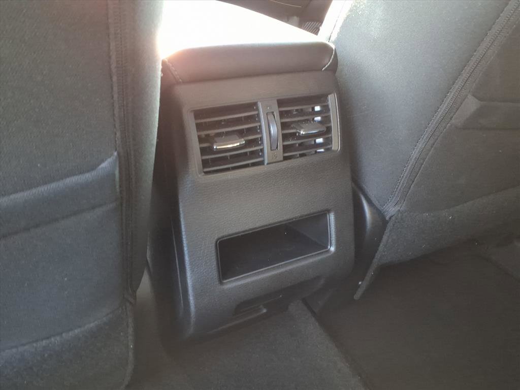 Used 2025 Mitsubishi Outlander ES image 33