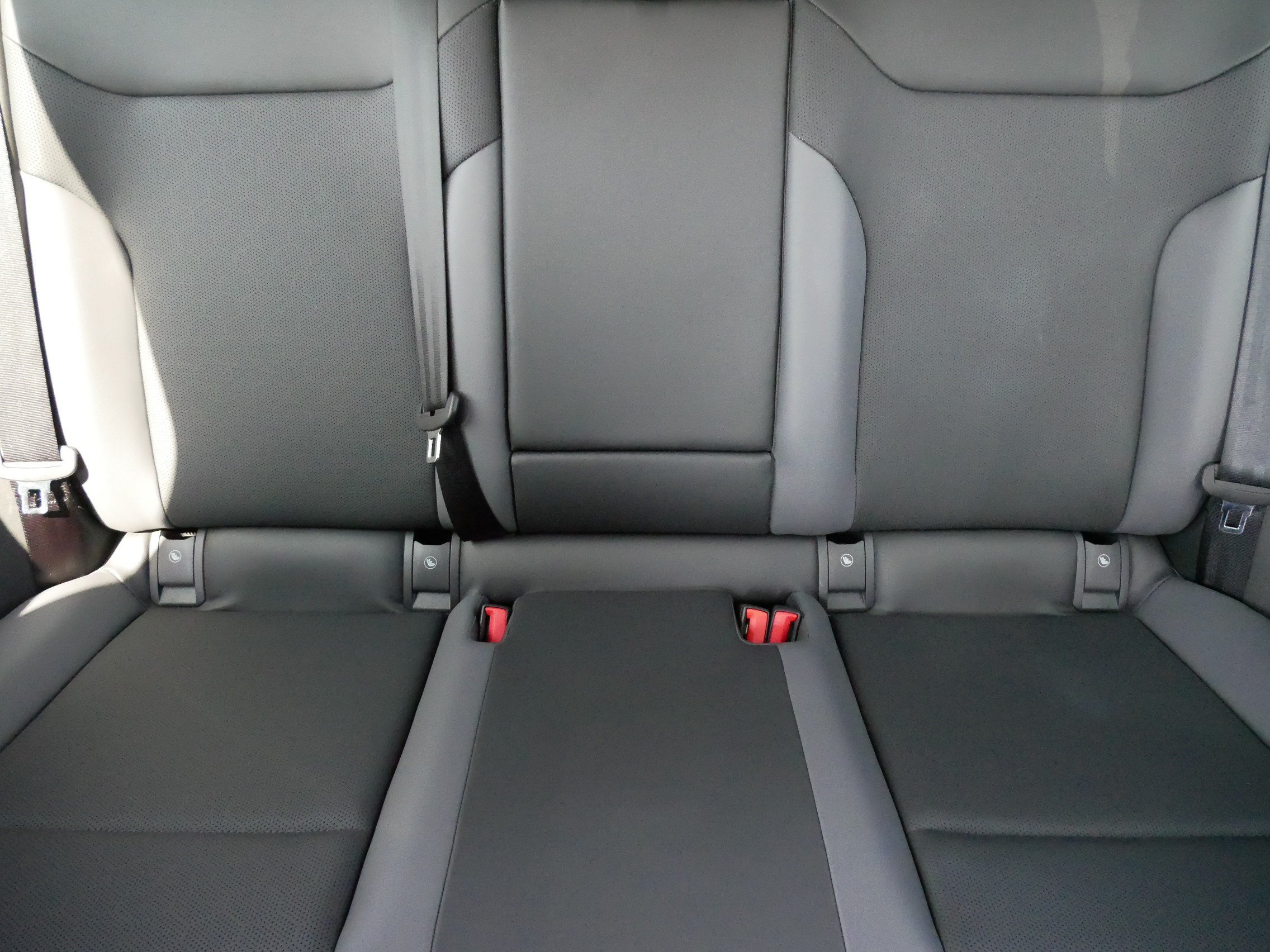 Certified 2025 Volkswagen ID.4 Pro S Plus AWD/4WD image 15