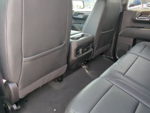 Used 2024 Chevrolet Silverado 1500 LT Trail Boss AWD/4WD image 17